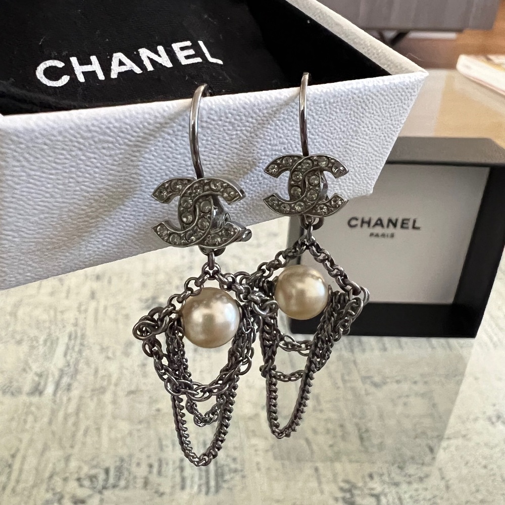 Chanel earrings